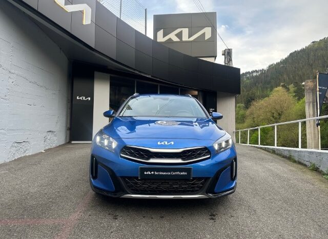 KIA XCeed 1.5 MHEV iMT Drive DCT lleno